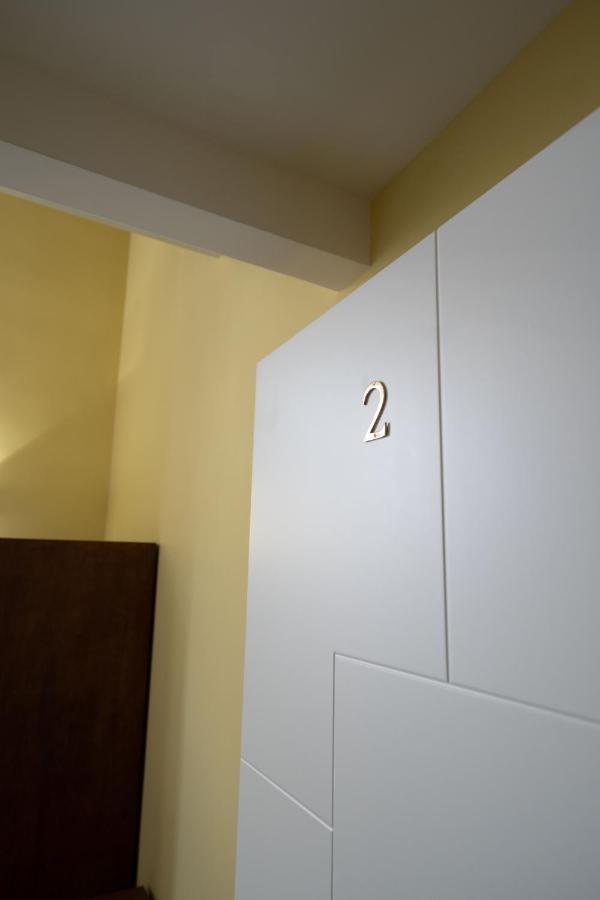 Ventaglieri 74 By Dimorra Bed & Breakfast เนเปิลส์ ภายนอก รูปภาพ