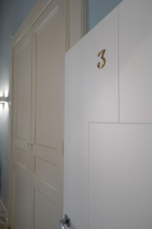 Ventaglieri 74 By Dimorra Bed & Breakfast เนเปิลส์ ภายนอก รูปภาพ